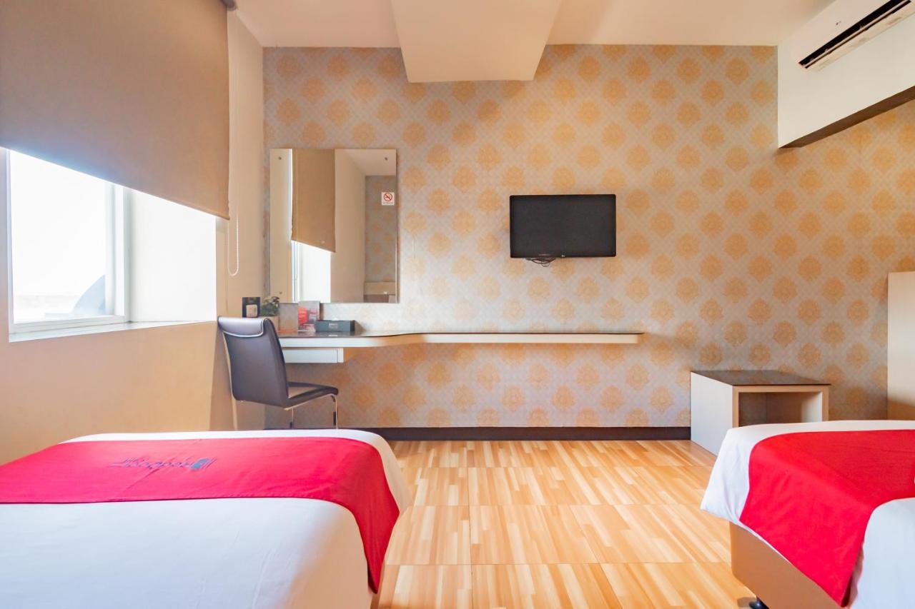 Reddoorz Premium Near Bandung Station Exterior foto